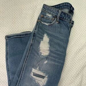 Hollister Mid Rise Crop BF  Denim Jeans